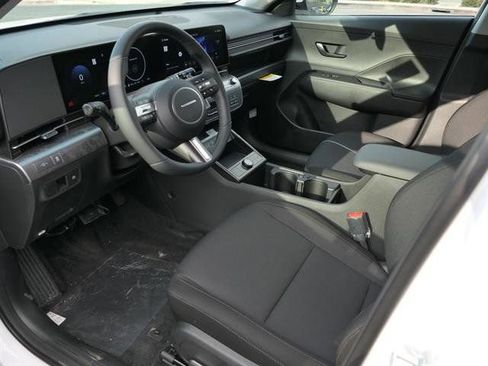 New 2025 Hyundai Kona SEL image 11