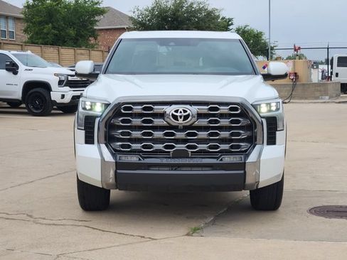Used 2025 Toyota Tundra Platinum AWD/4WD image 10