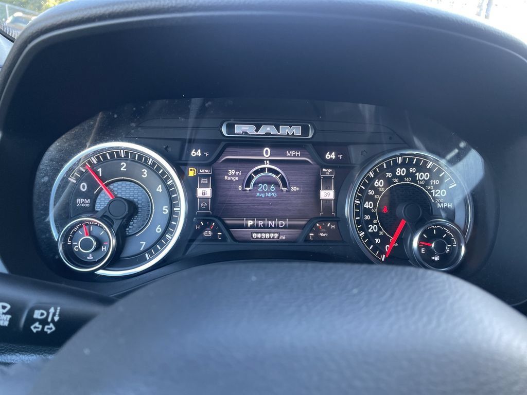 Used 2023 RAM 1500 Big Horn AWD/4WD image 17