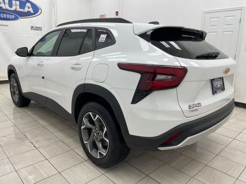 New 2026 Chevrolet Trax LT image 17