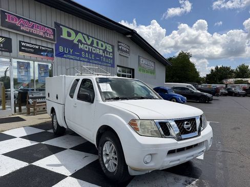 Used 2018 Nissan Frontier SV RWD image 4