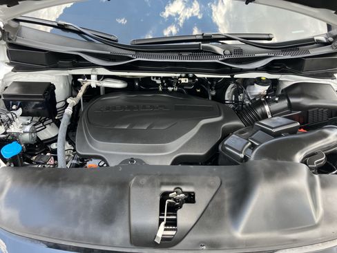 Certified 2025 Honda Odyssey EX-L image 36