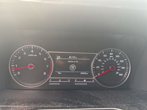 Used 2022 Kia Sorento S FWD image 27