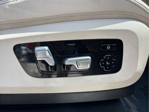 Used 2022 BMW X5 xDrive40i w/ Premium Package AWD/4WD image 46