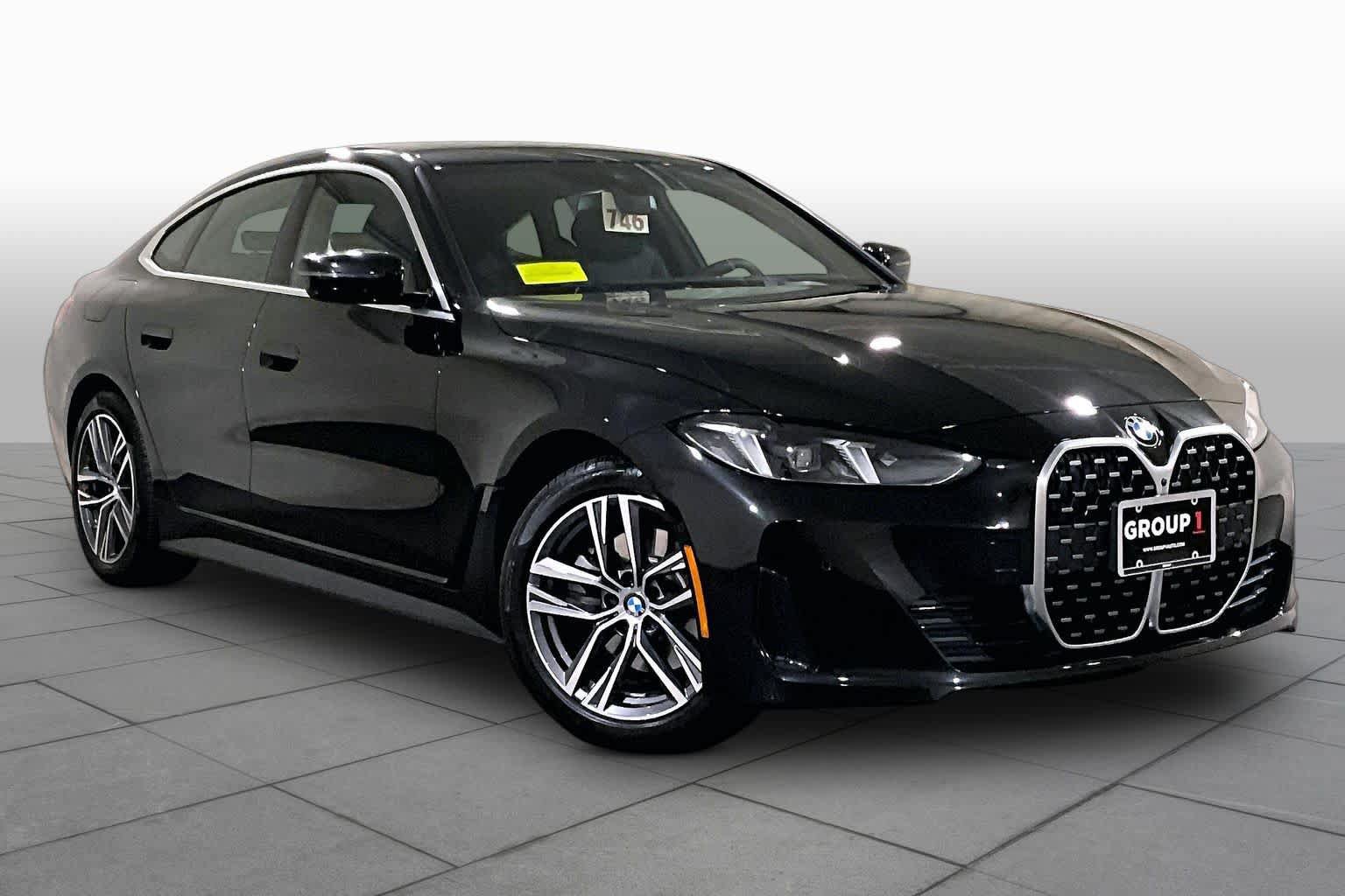 Used 2026 BMW 430i xDrive w/ Premium Package AWD/4WD image 2