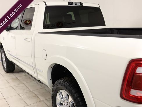 Used 2022 RAM 3500 Limited AWD/4WD image 49