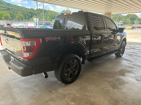 Used 2023 Ford F150 Lariat w/ Equipment Group 502A High AWD/4WD image 4