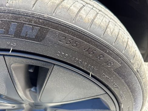 Used 2025 Tesla Model 3 Long Range RWD image 30