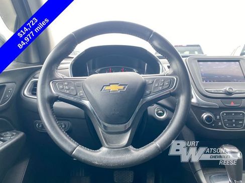 Used 2020 Chevrolet Equinox LT w/ Driver Convenience Package FWD image 22