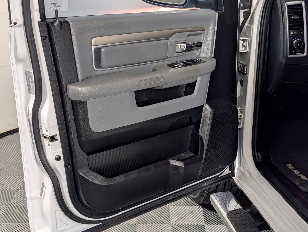 Used 2017 RAM 1500 Lone Star RWD image 24