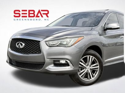 Used 2020 INFINITI QX60 Luxe w/ Essential Package