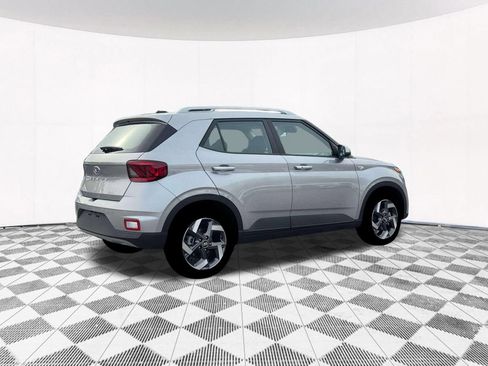 New 2026 Hyundai Venue SEL FWD image 13