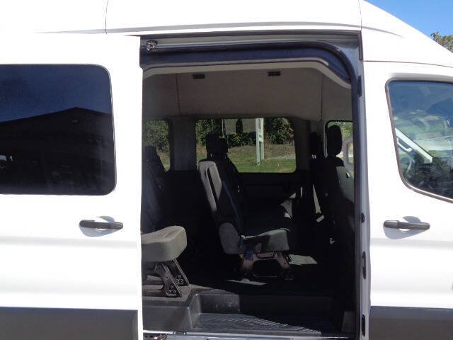 Used 2025 Ford Transit 350 XLT RWD image 10