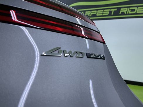 Used 2022 Genesis GV70 3.5T image 15