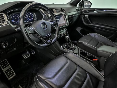 Used 2020 Volkswagen Tiguan SEL Premium R-Line AWD/4WD image 11