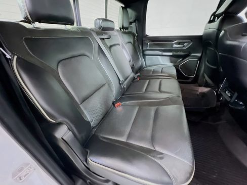 Used 2019 RAM 1500 Laramie AWD/4WD image 22