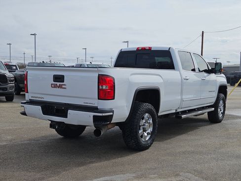 Used 2019 GMC Sierra 3500 Denali w/ Duramax Plus Package image 3