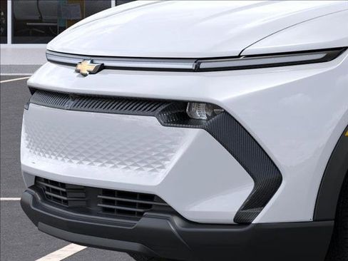 New 2026 Chevrolet Equinox EV LT image 13