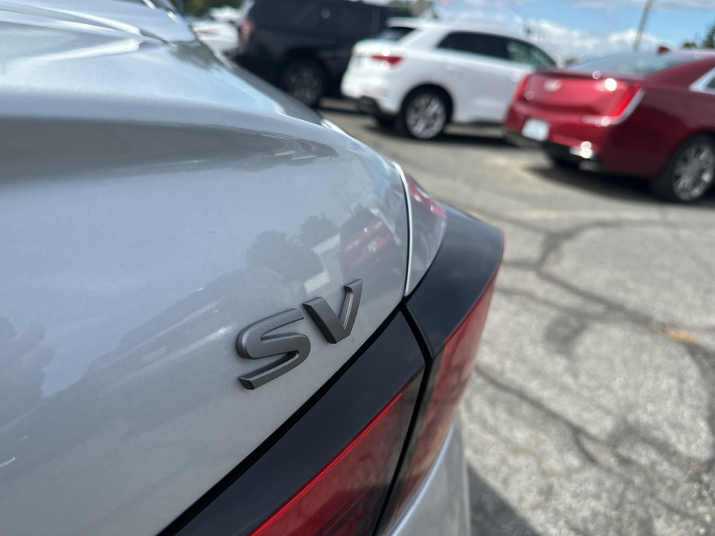 Used 2024 Nissan Altima 2.5 SV FWD image 11
