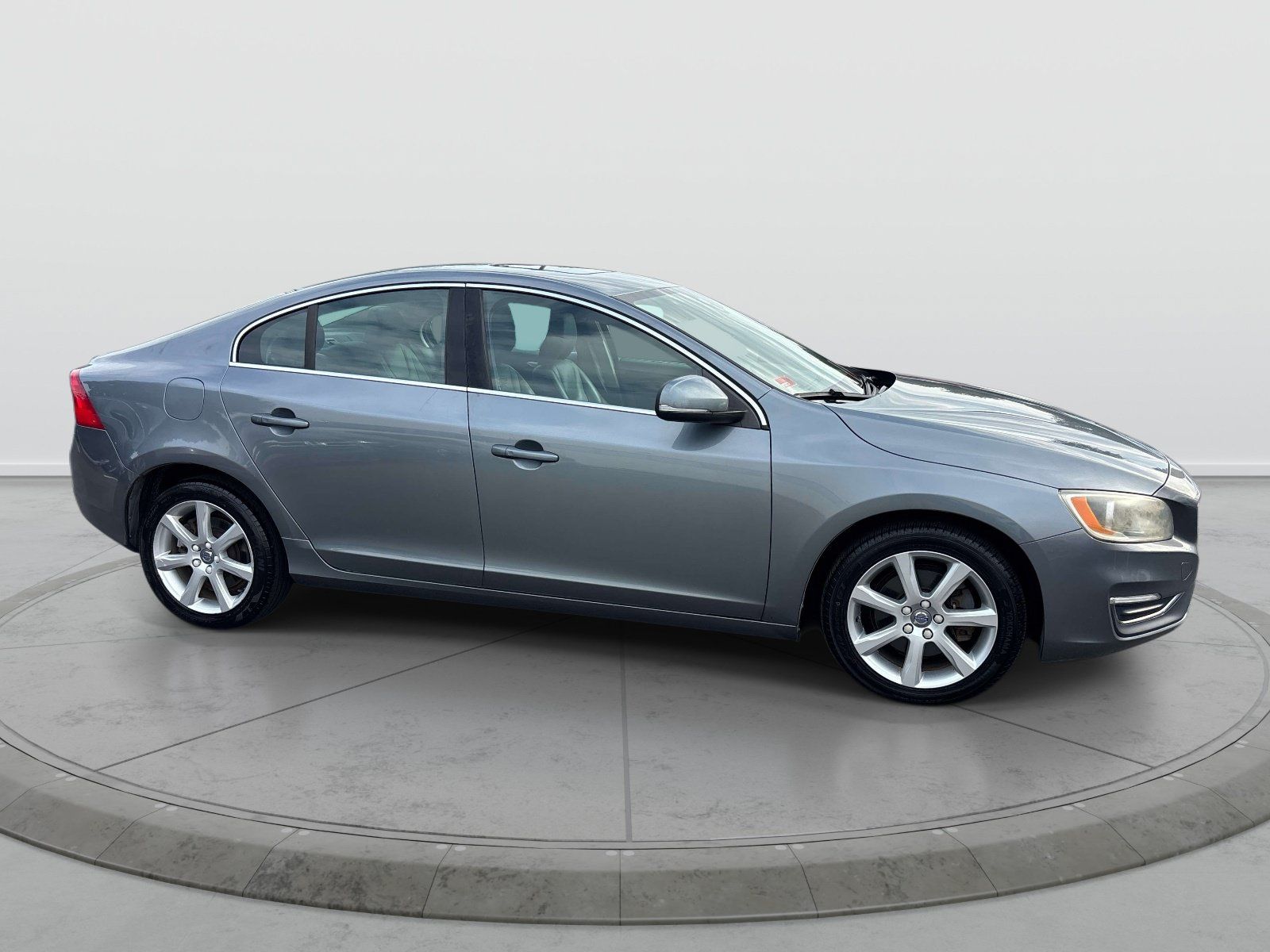 Used 2016 Volvo S60 T5 Premier FWD image 4