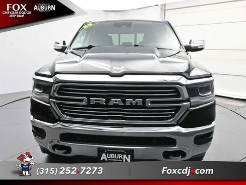 Used 2022 RAM 1500 Laramie AWD/4WD image 3