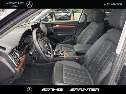 Used 2021 Audi Q5 e Premium Plus w/ Premium Plus Package image 8