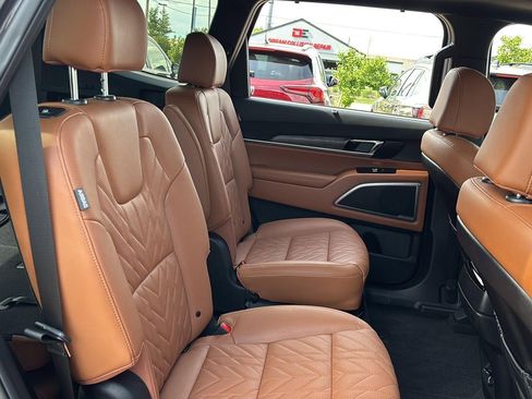 Used 2025 Kia Telluride EX X-Line AWD/4WD image 24