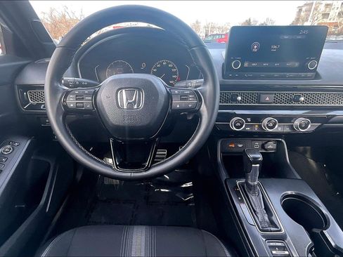Used 2022 Honda Civic Sport image 5