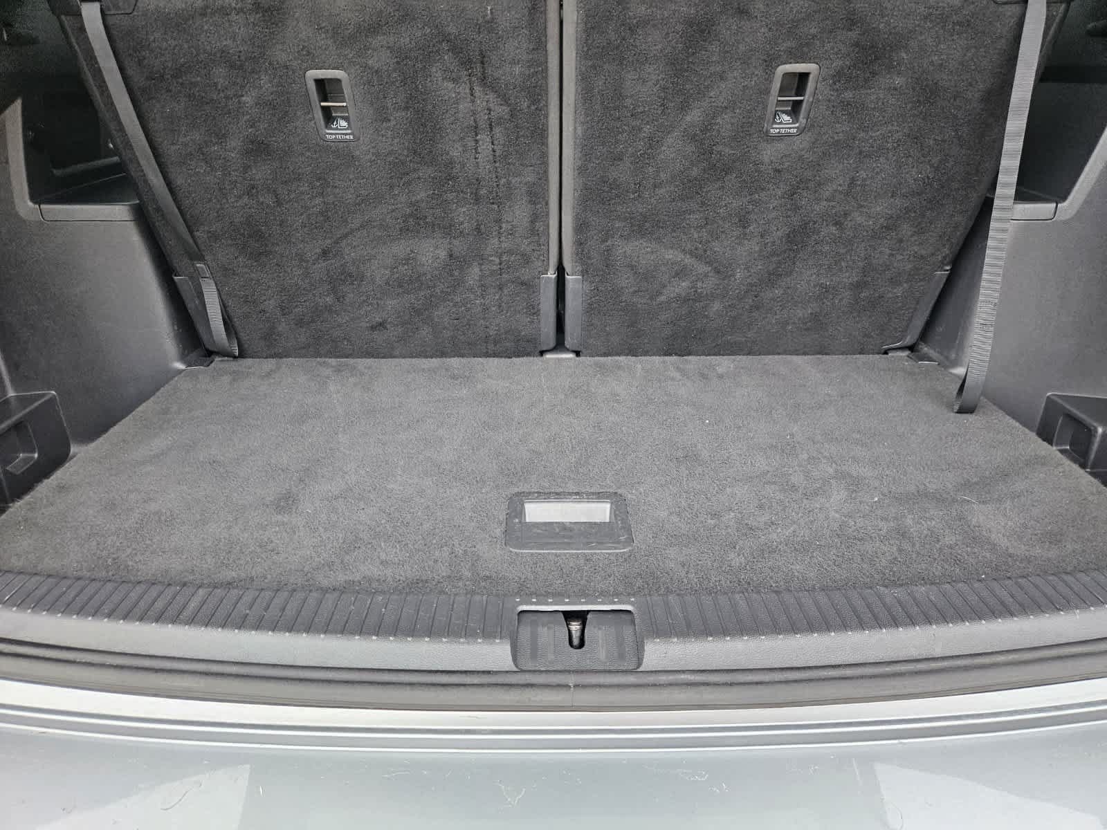 Used 2025 Volkswagen Atlas SE FWD image 30