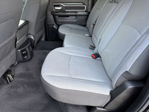 Used 2024 RAM 2500 Big Horn w/ Bed Utility Group image 21