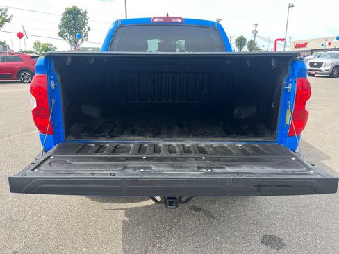 Used 2021 Toyota Tundra SR5 w/ SR5 Leather Package RWD image 28