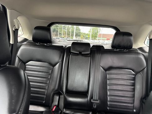 Used 2024 Ford Edge SEL w/ Convenience Package AWD/4WD image 40