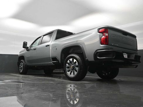 Used 2025 Chevrolet Silverado 2500 Custom AWD/4WD image 22