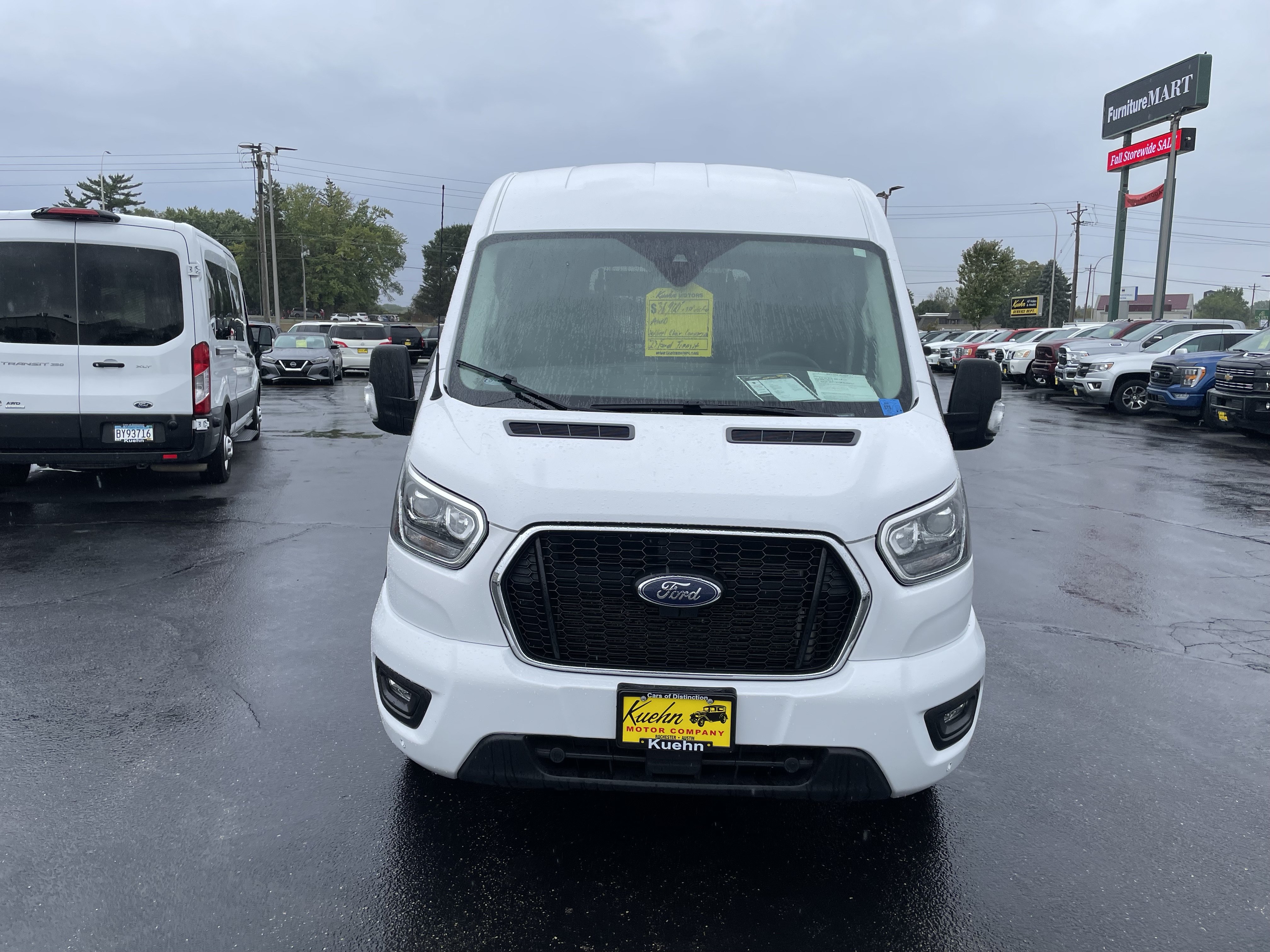 Used 2024 Ford Transit 350 XLT AWD/4WD image 3