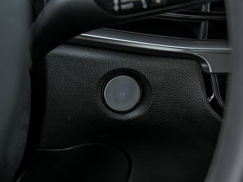 Used 2025 Kia Sorento LX image 20