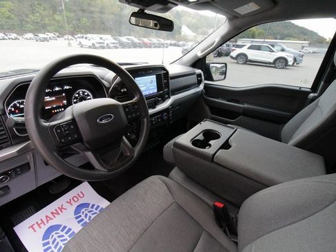 Used 2021 Ford F150 XLT w/ Trailer Tow Package image 4