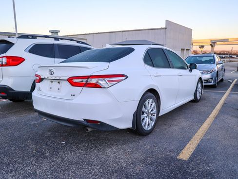Used 2020 Toyota Camry LE w/ Convenience Package image 7