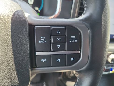 Certified 2022 Ford F150 Lariat AWD/4WD image 6