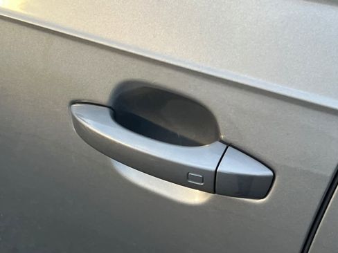 Used 2017 Audi Q7 2.0T Premium Plus image 18