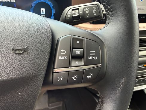 Used 2025 Ford Bronco Sport Outer Banks w/ Outer Banks Tech Package+ AWD/4WD image 19