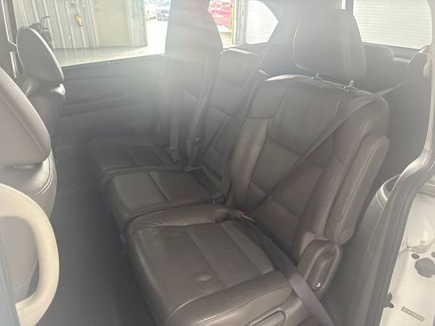 Used 2012 Honda Odyssey EX-L image 17