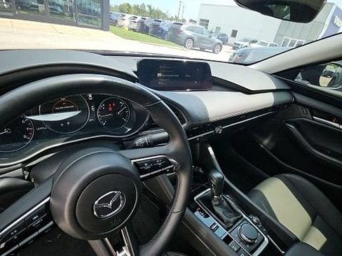 Used 2025 MAZDA MAZDA3 s FWD image 20