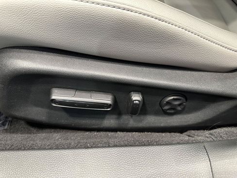 Used 2020 Honda Accord Touring image 17