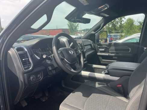 Used 2026 RAM 2500 Big Horn AWD/4WD image 3