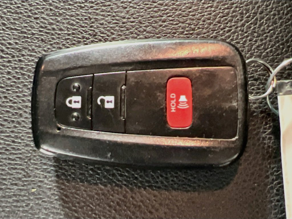 Used 2023 Toyota 4Runner TRD Off-Road Premium w/ Moonroof Package AWD/4WD image 33