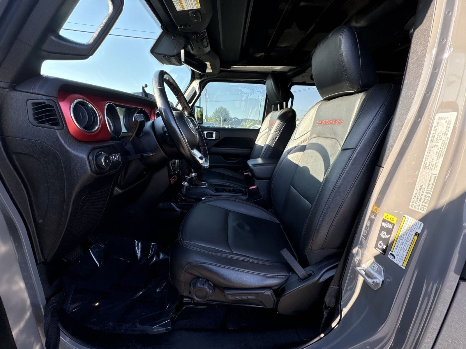 Used 2021 Jeep Wrangler Unlimited Rubicon AWD/4WD image 13
