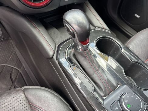 Used 2019 Chevrolet Blazer RS AWD/4WD image 21