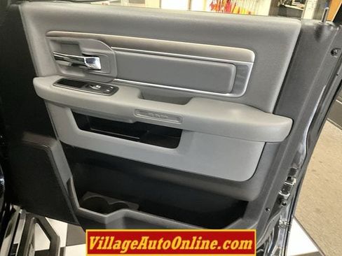Used 2017 RAM 1500 Big Horn AWD/4WD image 37