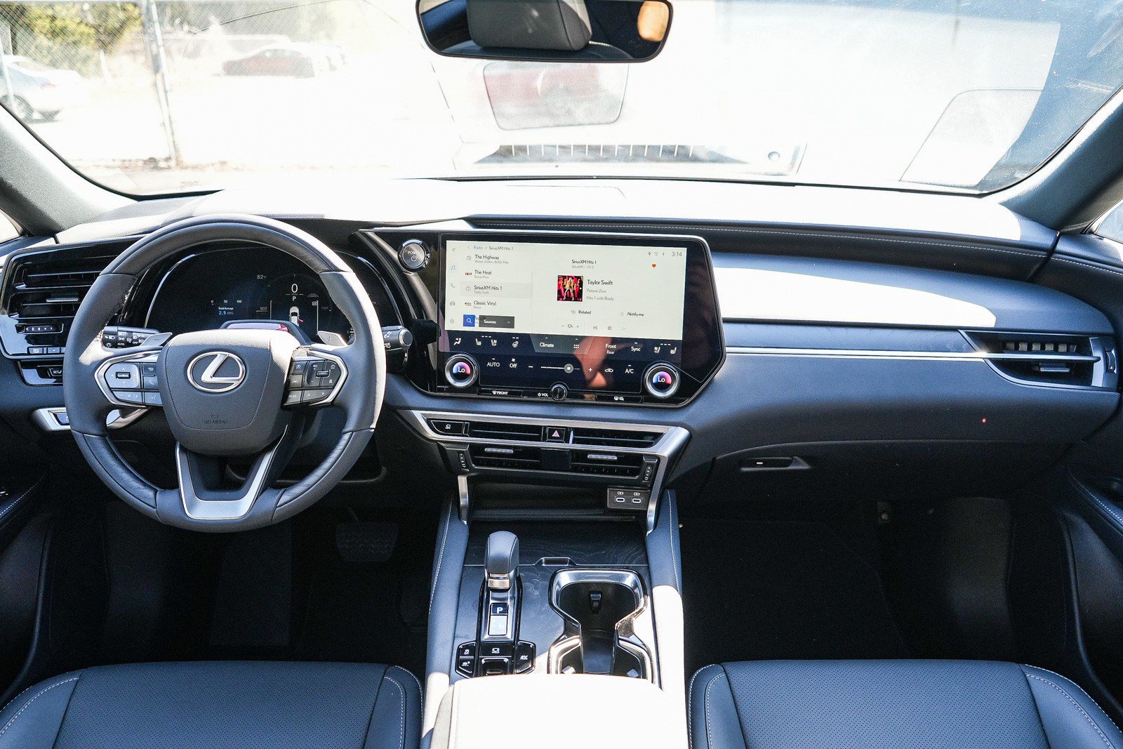 New 2026 Lexus RX 350h AWD/4WD image 12