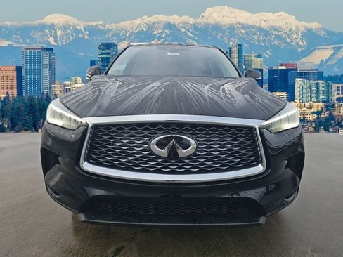 New 2025 INFINITI QX50 Pure image 2
